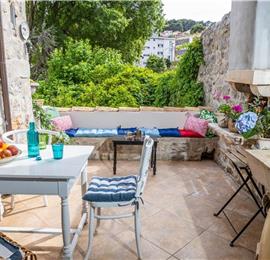 4 bedroom villa with pool in Lapad, Dubrovnik, sleeps 8